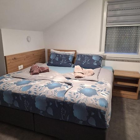 Apartmani Venecia Prozor Zewnętrze zdjęcie