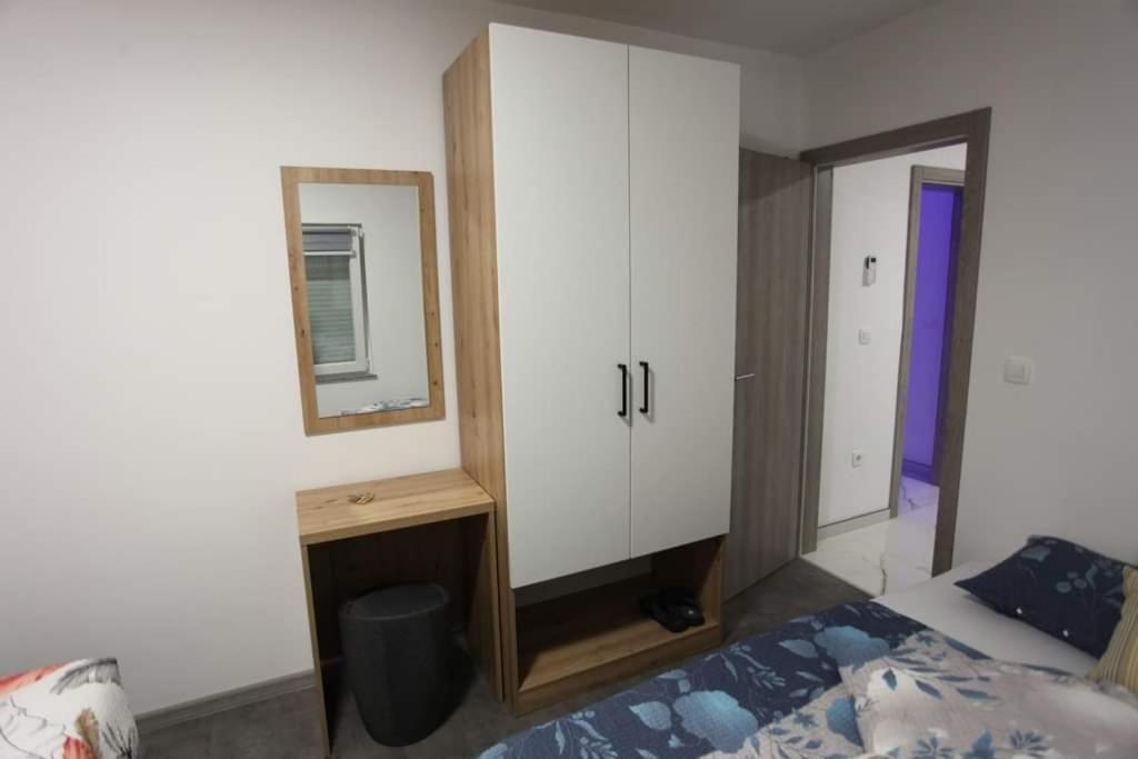 Apartmani Venecia Prozor Zewnętrze zdjęcie