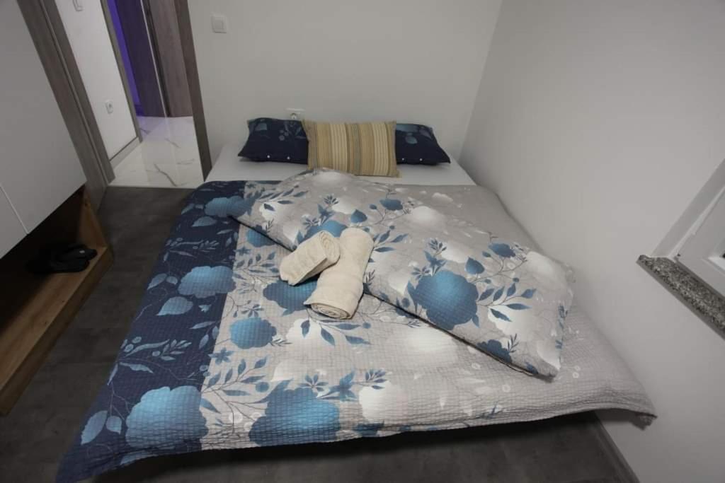 Apartmani Venecia Prozor Zewnętrze zdjęcie