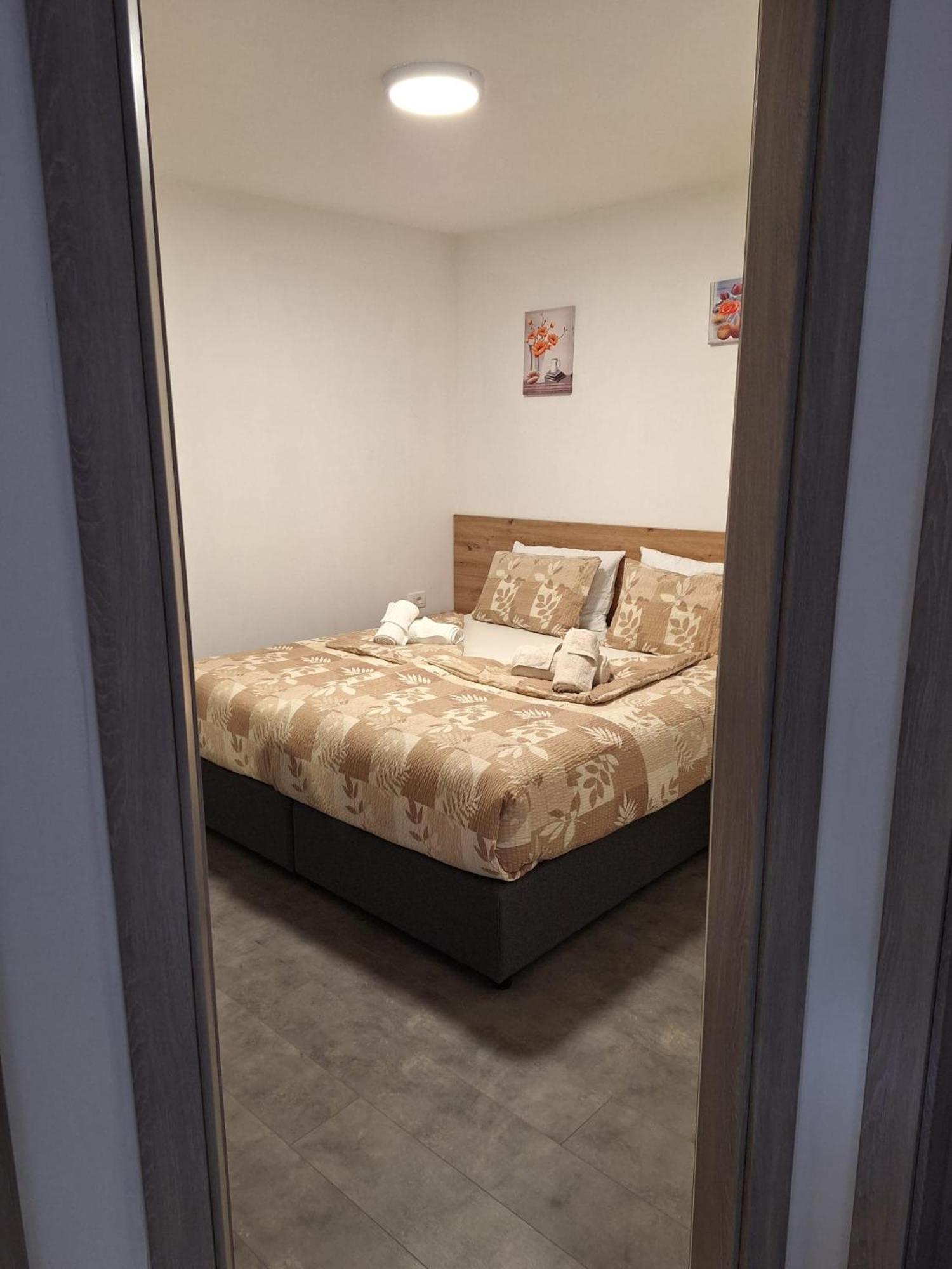 Apartmani Venecia Prozor Zewnętrze zdjęcie