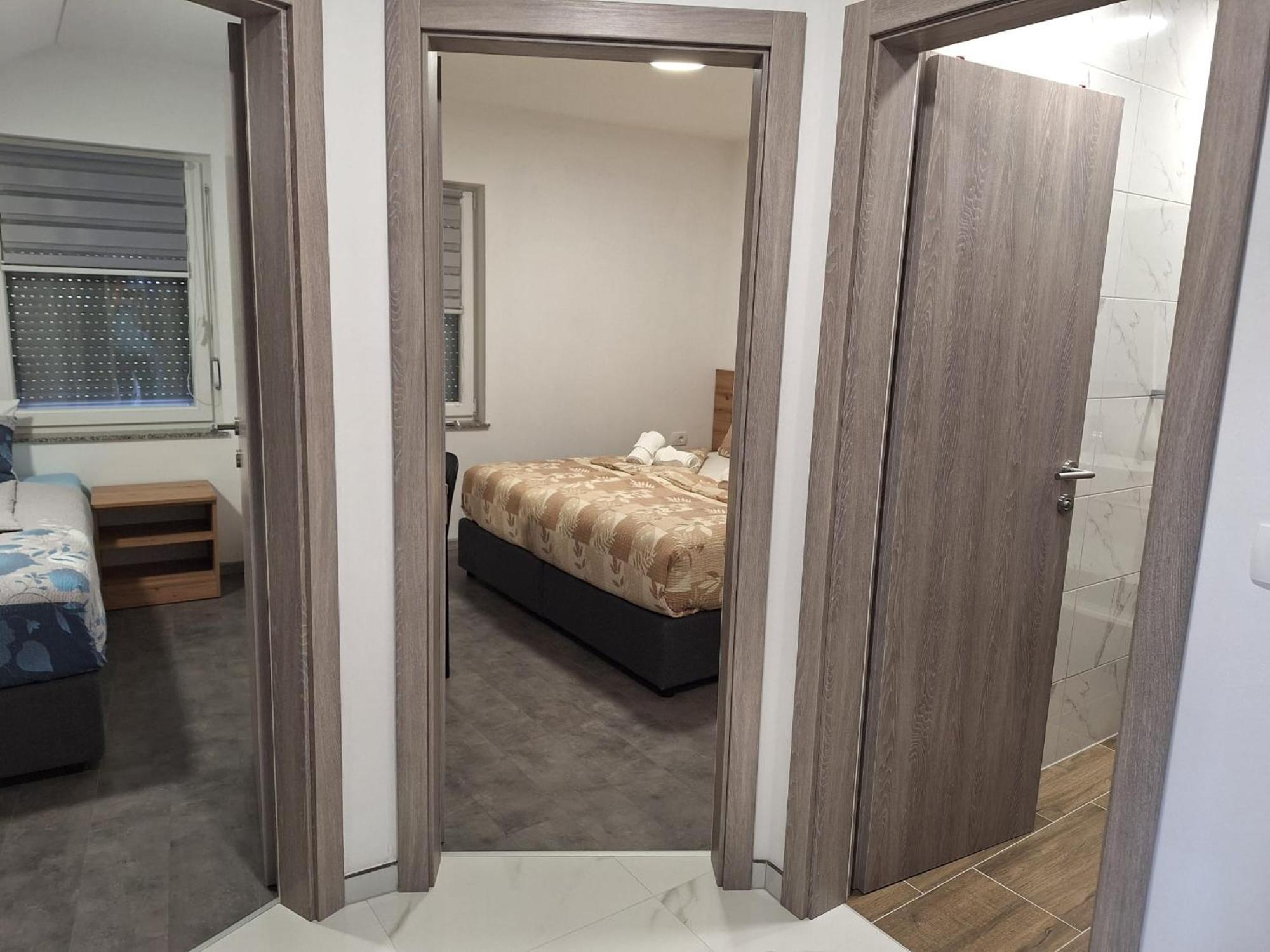 Apartmani Venecia Prozor Zewnętrze zdjęcie